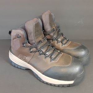 NEW BALANCE MID989B1 COMPOSITE TOE SAFETY  BOOT/ELECTRICAL HAZARD MENS 4E 9.5